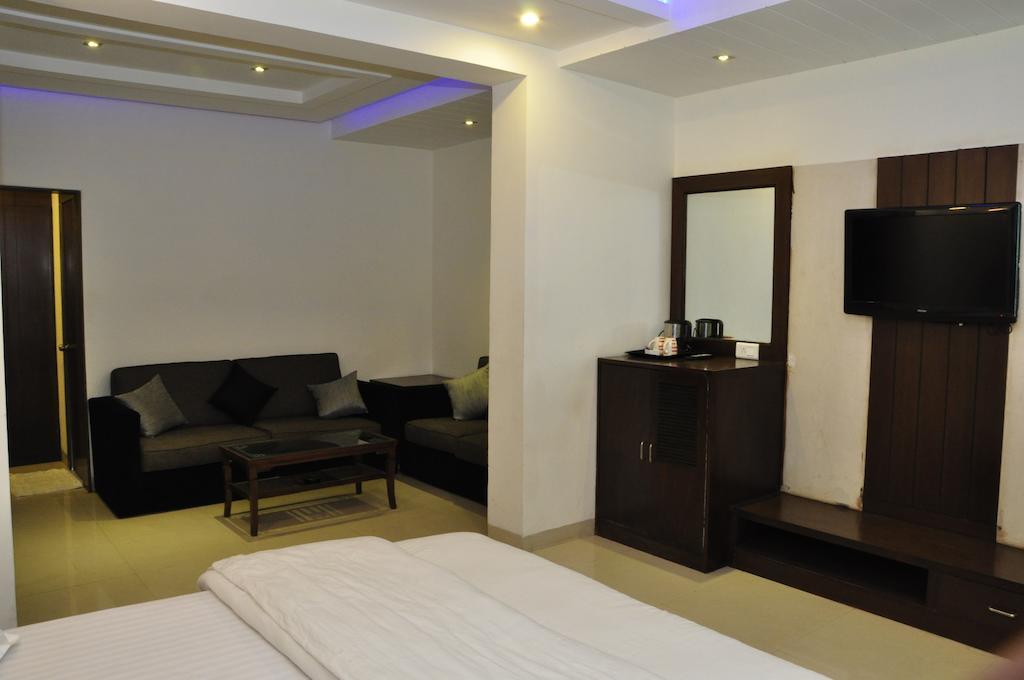Hotel The Kamta Agra  Esterno foto